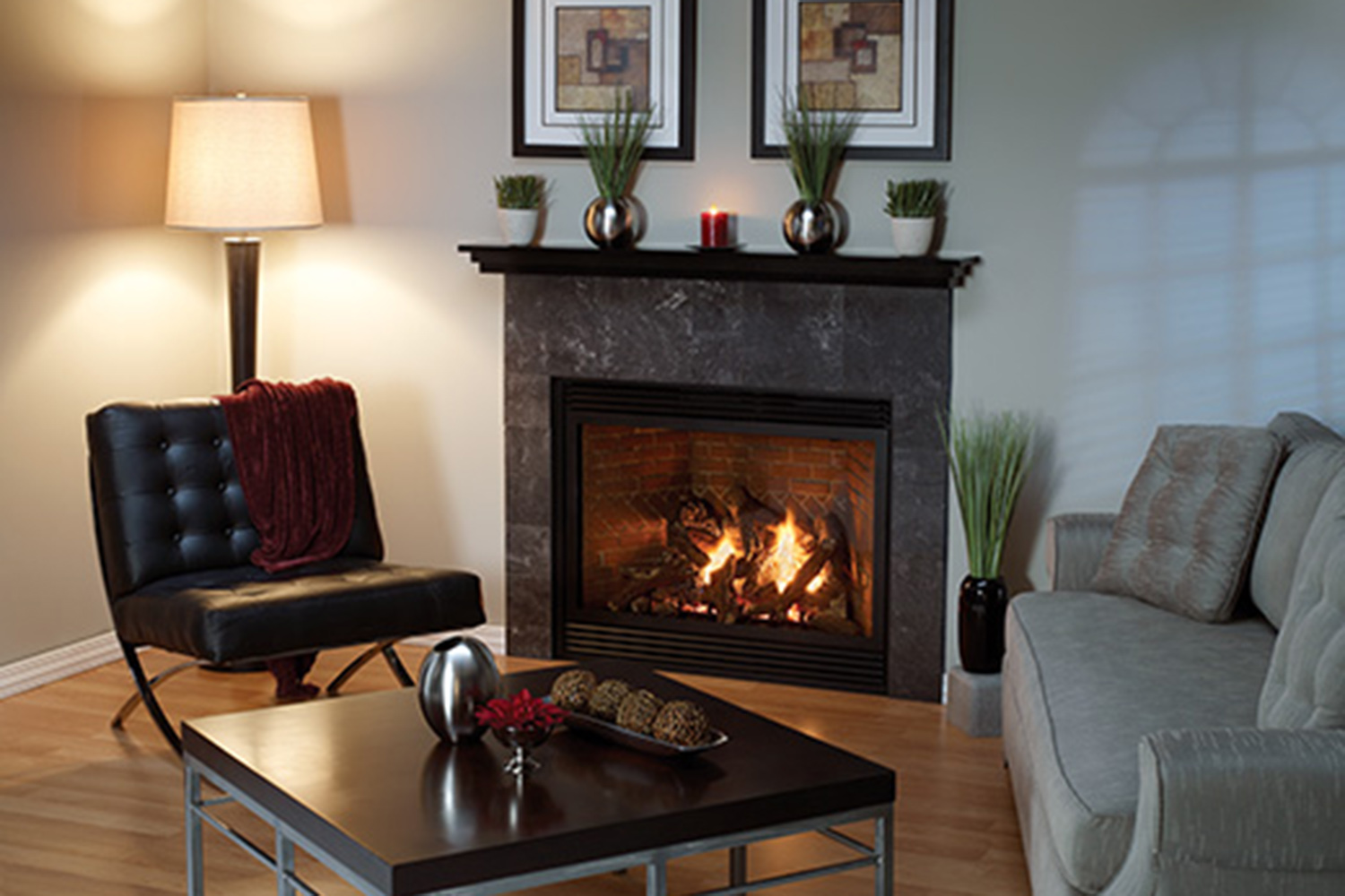LUXURY DIRECT VENT FIREPLACE